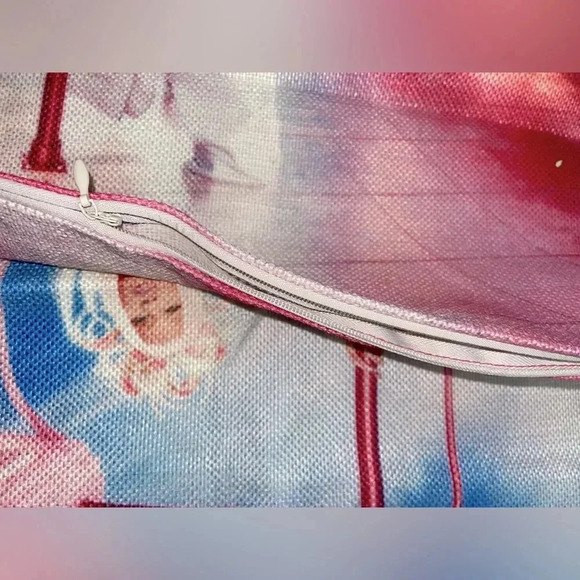 Nicki Minaj - Pink Friday  2 - - Picture 4 of 4